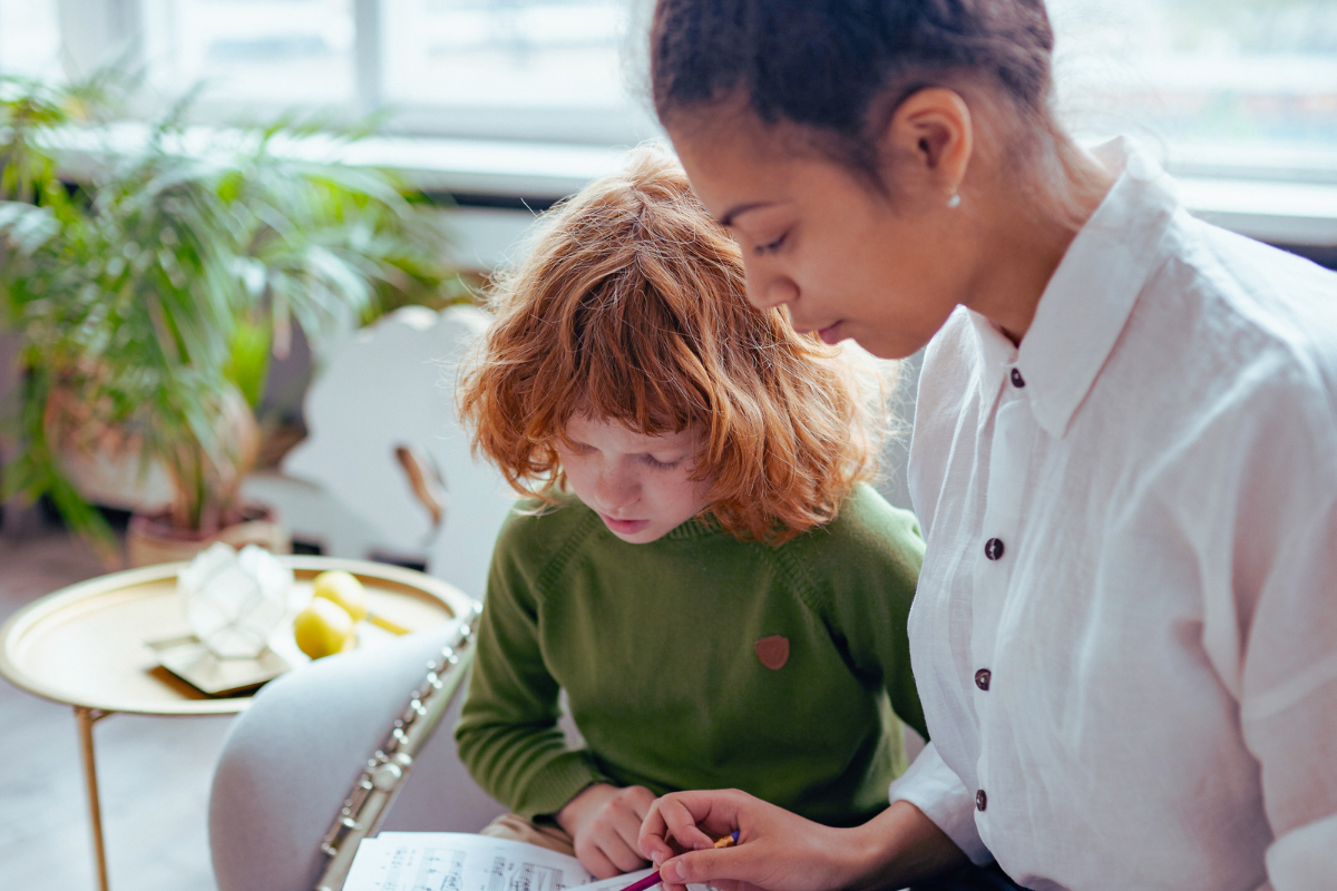 parent tracking child learning progress checklist early childhood development